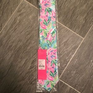 Lilly Pulitzer Men’s Tie in Totally Blossom